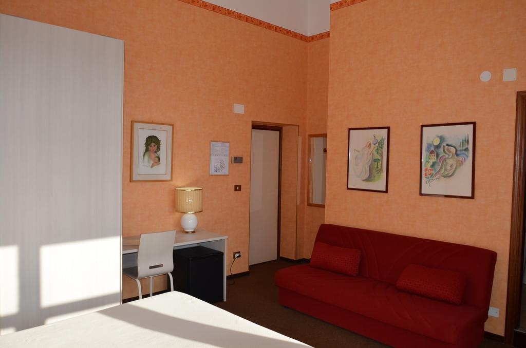 Hotel Corona 4*